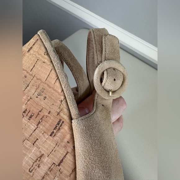 Veronica Beard Dali Suede Wedges | Nude Peep-Toe Sandals | Size 8 - Picture 14 of 16